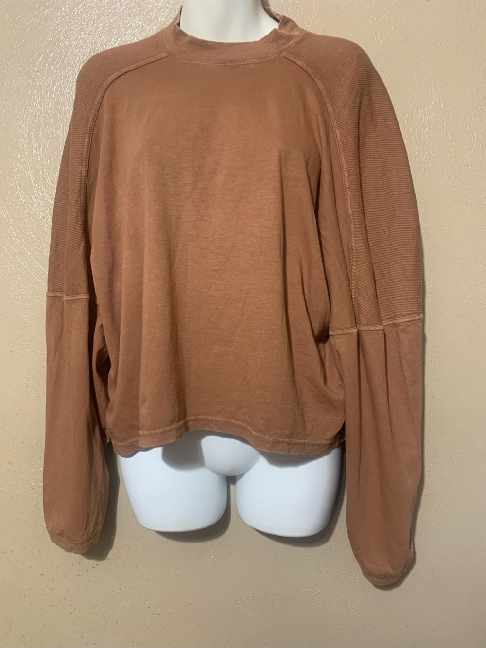 aerie size M Oversized Pullover Sweatshirt in Rust Brown NWT